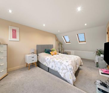 3 bedroom terraced house to rent - Photo 2