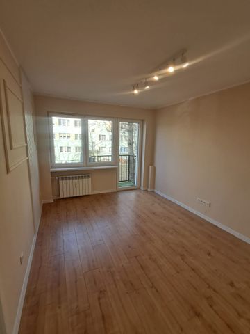 Mieszkanie o powierzchni 48m2, I piętro, balkon, os. Asnyka - Photo 2