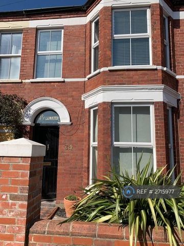 1 bedroom in a house share to rent - Photo 4