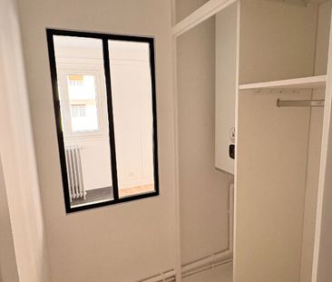 Location Appartement 2 pièces 38m² - Photo 6