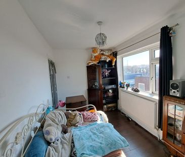 2 Bed Flat, Palmeira House, BN3 - Photo 6