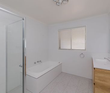 Spacious 4-Bedroom Home - Photo 1