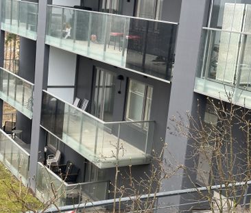 Almbygatan, Spånga - Photo 1