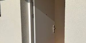 Neubau, klimatisierte 2-Zimmer DG-Wohnung, große Terrasse - Photo 3