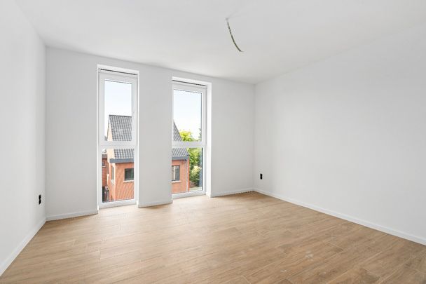 Nieuwbouwappartement met 2 slaapkamers terras en staanplaats - Foto 1