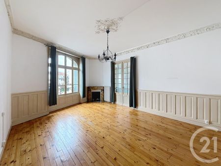 Location Appartement 3 pièces 108m² CLERMONT FERRAND 63000 - Photo 4