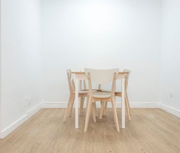 Carrer Pintor Nicolau, Valencia, Valencian Community 46022 - Photo 6