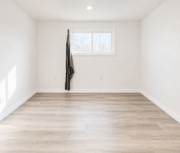 For Lease - 25066 Commodore Road Unit# 102, Brock, Ontario - Photo 2