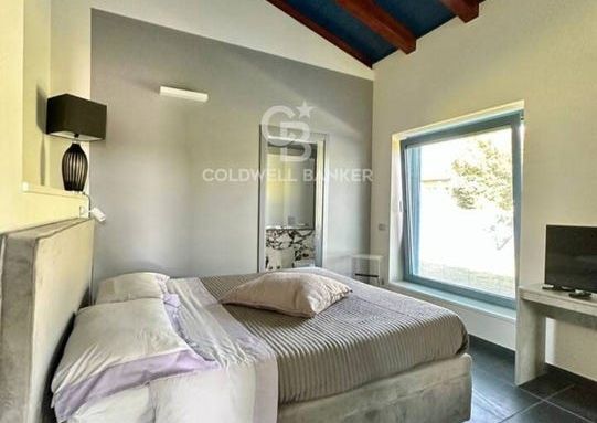 via crociale, Pietrasanta, Tuscany 55045