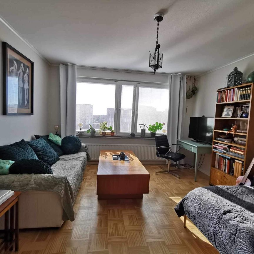 Grumsgatan, Farsta, Stockholm - Photo 1