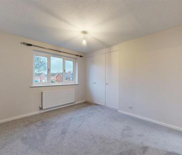 2 bedroom semi-detached house to rent - Photo 3