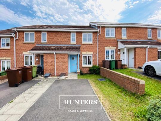 Heather Court, Castleford, WF10 5FR - Photo 1