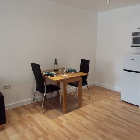 Markfield Court, Leicester, LE4 - Photo 1