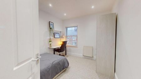 9 bedroom house to rent - Photo 4