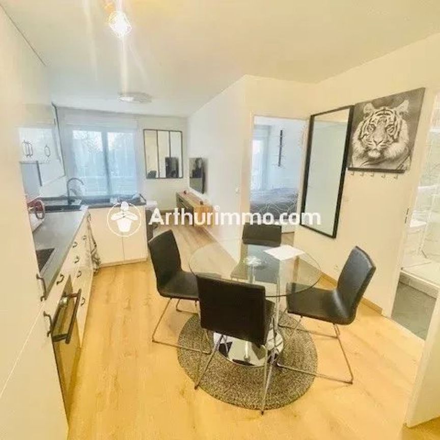 Location Appartement 2 pièces 34 m2 à Corbeil-Essonnes - Photo 1