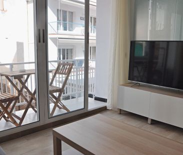Apartamento de alquiler en Carrer de Sant Pere, Centre - Photo 1