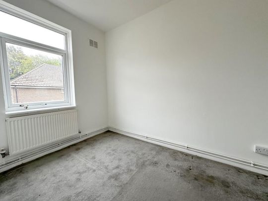 2 bedroom maisonette to rent - Photo 1
