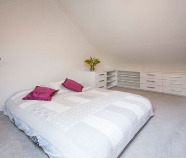 85 Union Street, Newtown NSW 2042 - Terrace For Rent | Domain - Photo 2