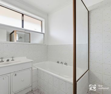 Charming 3-Bedroom Home in Central Melton - Photo 6