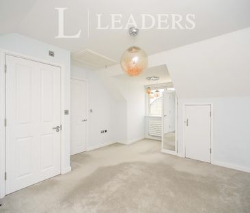 3 bedroom end of terrace to rent Friars Close, Peacehaven - Photo 5