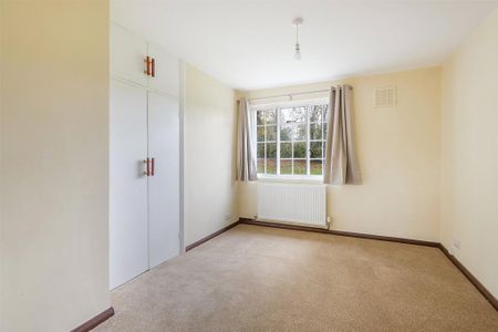 3 bedroom bungalow to rent - Photo 5