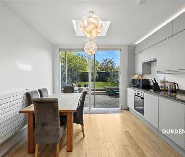 2 bedroom terraced house to rent - Photo 4