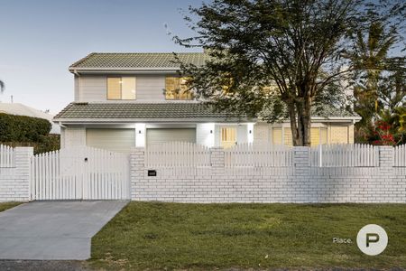 34, Bayside Drive, QLD, Beachmere - Photo 5