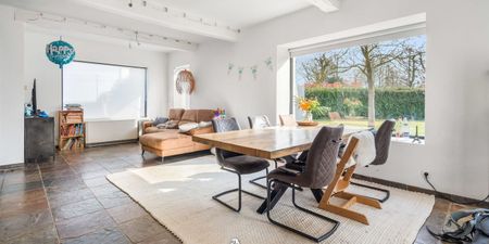 Woning te huur in Kortrijk voor € 1.100 met 3 slaapkamers - Foto 4