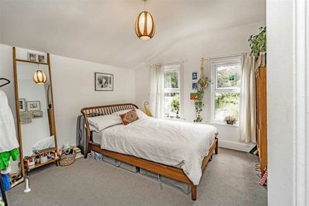 Arbuthnot Road, New Cross, SE14 - Photo 2