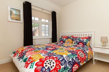 2 bedroom semi-detached house to rent - Photo 3