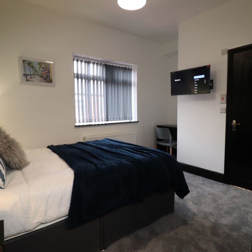 BRAND NEW En Suite Rooms in Warrington - Photo 1