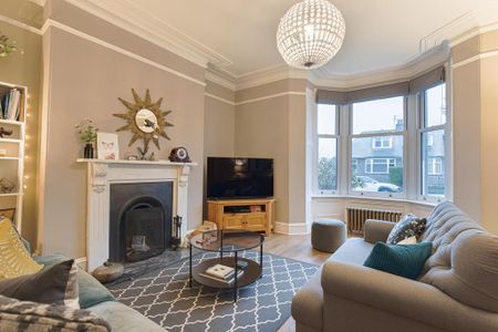 4 bedroom terraced house to rent - Photo 4