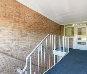 2 bedroom flat to rent - Photo 6