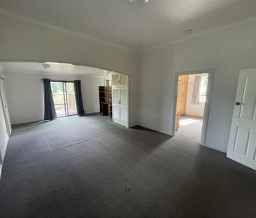 Large 4 bedroom Goonellabah home - Photo 4