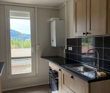 Beau duplex avec terrasse et grand garage - Photo 3