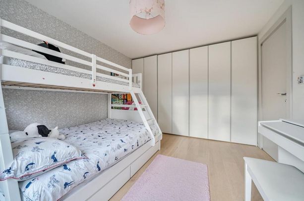 5 bedroom semi-detached house to rent - Photo 1