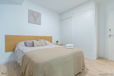 Calle del Laurel, Madrid, Community of Madrid 28005 - Foto 2