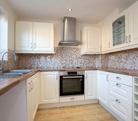 Campion Park, Cheltenham GL51 3WA - Photo 5
