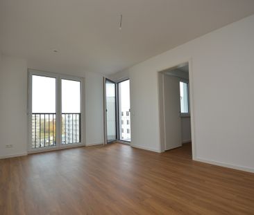 KOMFORTABEL WOHNEN FÜR SINGLE ODER PAAR - KLEINE 3-ZIMMER-WHG. MIT ... - Photo 1