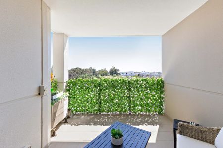 Stylish One Bedroom Apartment in a Prime Location - Photo 4