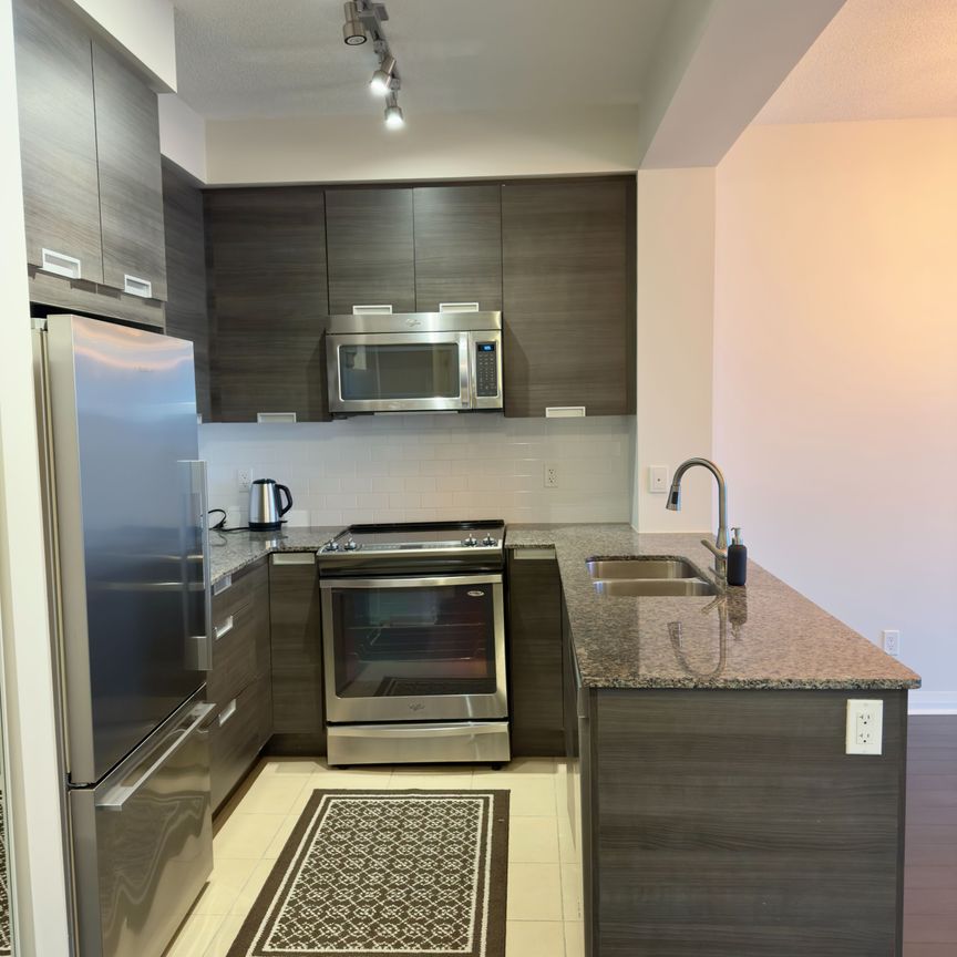 For Lease - 55 Eglinton Avenue Unit# 1001, Mississauga, Ontario - Photo 1