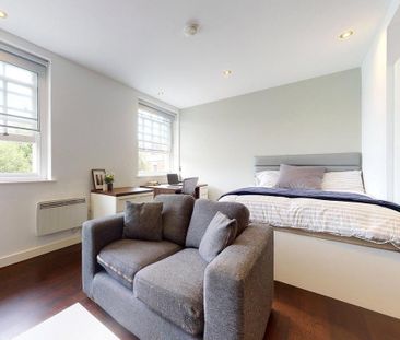 Studio to rent - Photo 6