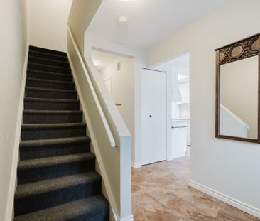 For Lease - 4337 Weldon Drive Unit# 49, Cyrville - Carson Grove - P... - Photo 1