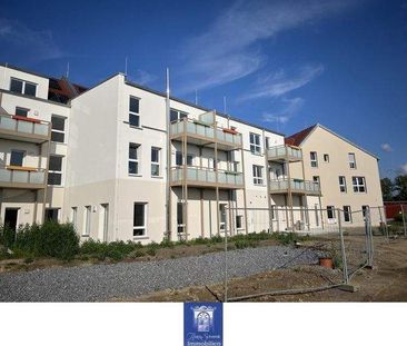 Liebevoll und modern sanierte Wohnung im Erstbezug! Balkon, Fußbode... - Foto 1