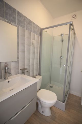 Location Appartement 2 pièces 31m² ST JUNIEN 87200 - Photo 2