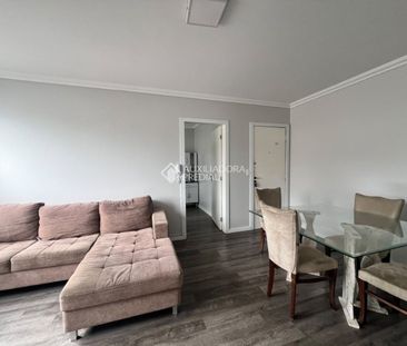 Apartamento com 2 quartos e 71m² para alugar em Córrego Grande, Flo... - Foto 2