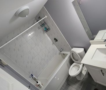 For Lease - 85 Carrera Boulevard, Toronto, Ontario - Photo 6