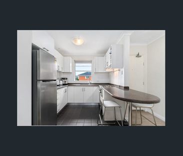 2 Bedroom Delight - Photo 3