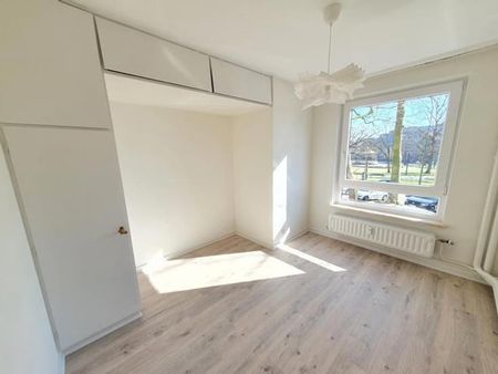 Appartement te huur - Photo 2