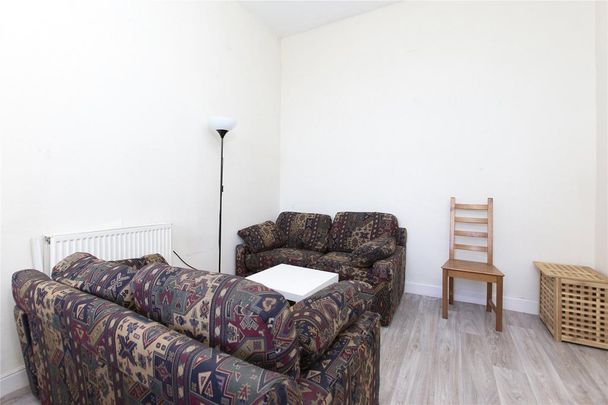5 bedroom flat to rent - Photo 1